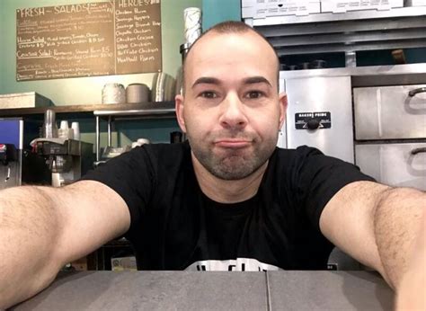 James stephen murr murray (born may 1st, 1976) is a member of the new york based comedy troupe called the tenderloins and is one of the characters of impractical jokers. Mwahhhh! 😚 | Murr impractical jokers, Impractical jokers, Crazy funny memes