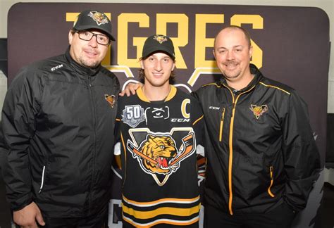 Un vrai scénario de film. Simon Lafrance nouveau capitaine des Tigres - Les Tigres ...