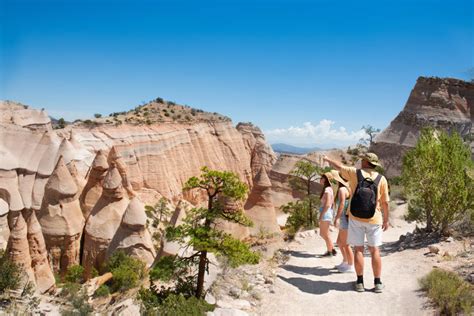 Hikes In Central New Mexico To Experience This Season