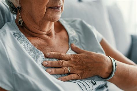heart attack symptoms in women here are a few warning signs to look out for