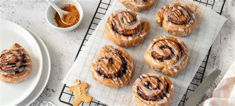 Gingerbread Cinnamon Rolls So Good Australia