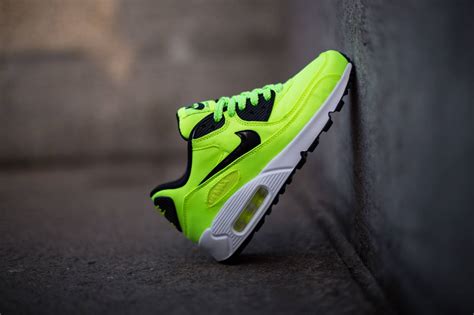 Nike Air Max 90 Fb Voltblack Wave®