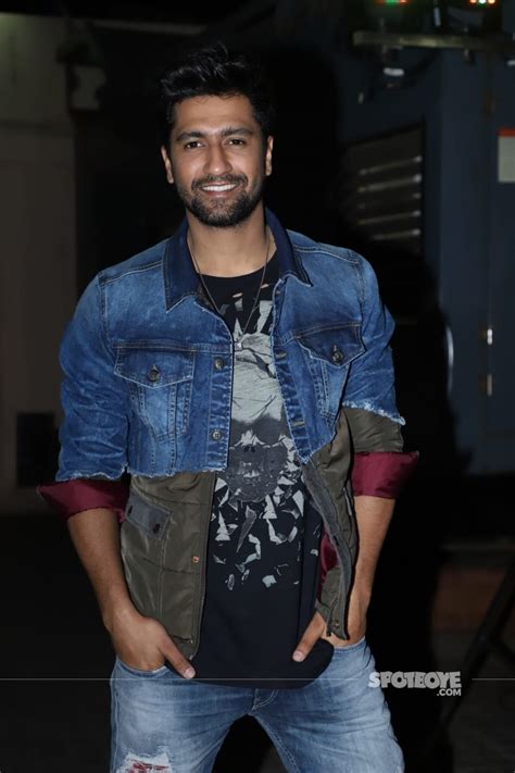 It seems katrina kaif just borrowed vicky kaushal's fitness trainer. Vicky Kaushal Gets A Cool Haircut Amid Lockdown; Actor ...