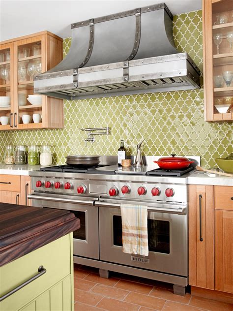 02 Dreaming Of Green Kitchen Backsplash Design Homebnc 
