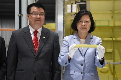 İlgili aramalar 漢翔航空工業股份有限公司 臺中市 • 漢翔航空工業股份有限公司 臺中市 address • 漢翔董事長廖榮鑫請辭 工會盼總經理留任避免質疑 -- 上報 / 焦點