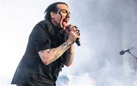 We are chaos out now! Marilyn Manson's former $2 million mansion is for sale