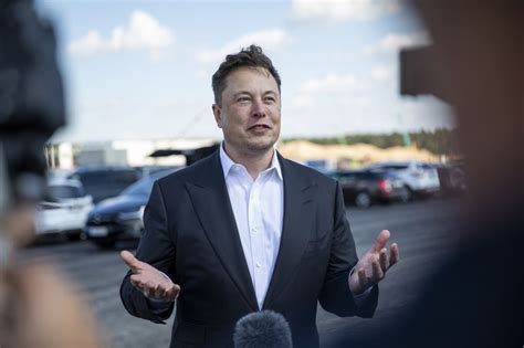 Elon Musk Tech Visionary Turns Social Media King The Star