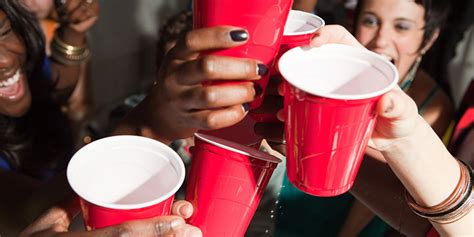 A College Frat Party Was So Out Of Control That Even The Air Failed A Breathalyser Test Sick