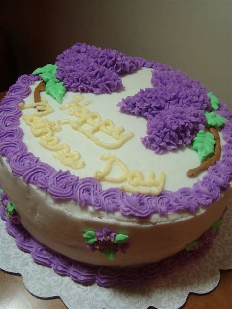 Try adding food colouring to the butter icing for a splash of colour. The Fairy Cake Mother: Lilacs for Mother's Day!