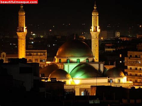 Jāmi' ash shaykh 'iwaḑ allāhmosque, 490 metres southeast. World Beautiful Mosques Pictures