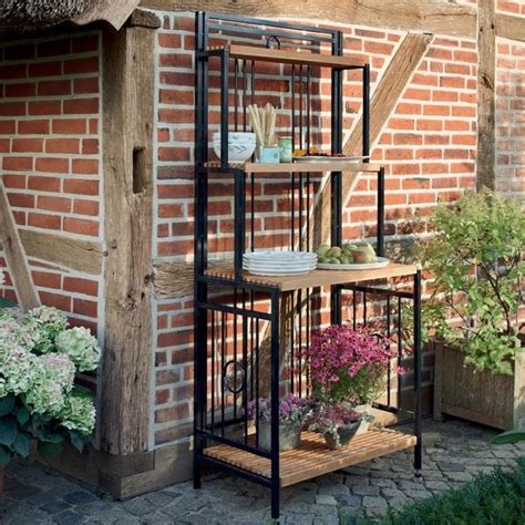 When you want outdoor garden sheds that are in a class of their own, the premier garden collection is something to consider. Garden storage ideas - how to keep the outdoor space ...