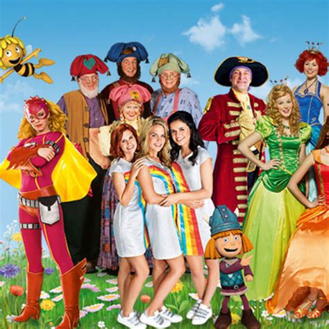Studio 100 film is an international, independent sales agency for upmarket children's and family movies. Studio 100 figuren - Benelux Theater