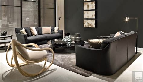 In cooperation with interni, highlights the important and consolidated relationship that the company has with the local market, increasingly interested in the quality of made. Giorgetti Vittoria Sofa - Dream Design Interiors Ltd