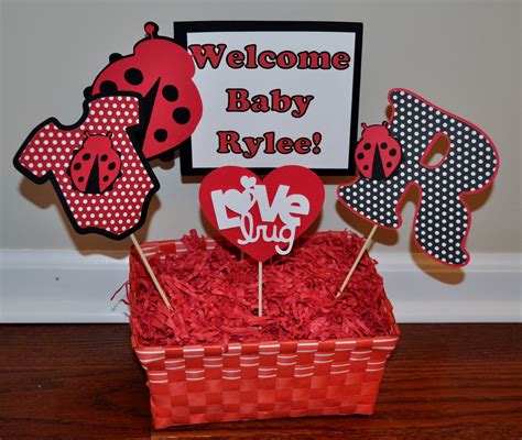 These adorable ladybug baby shower invitations from ven's paperie are perfect for your sassy shower, and the file costs only costs $12.00! R + R Creations: Ladybug Baby Shower Centerpiece