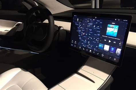 Even from the exterior, the 2021 tesla model 3 looks sleek and different. Tesla-Model-3-interior-1 what a interior | Tesla model ...
