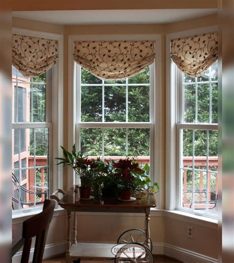 30 Kitchen Bay Window Curtain Ideas
