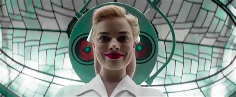 ‘terminal Trailer Margot Robbie Is A Literal Femme Fatale In An Off Kilter Neo Noir Braketimev