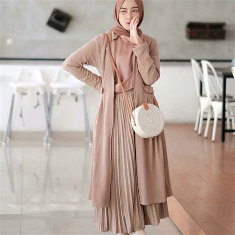 Rok plisket premium tebal panjang rok wanita terbaru rok prisket rok plisket dewasa rok plisket murah putih lilac semua warna lengkap baju lebaran. √ 50+ Refrensi OOTD Rok Plisket Hijab Terbaru Kekinian