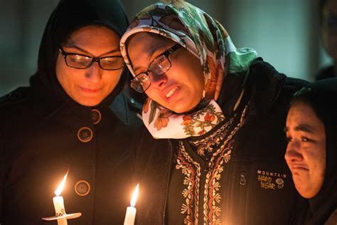 Chapel Hill Shooting Father Calls For Hate Probe As Mourners Remember