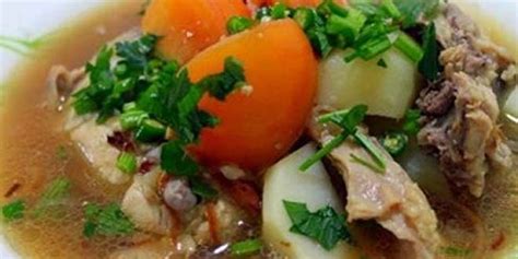 Pelajari dengan mudah cara bikin masakan sayur sop yang enak dengan bahan bumbu sop sederhana. Resep Sop Daging Khas Padang, Lezat dan Gurih