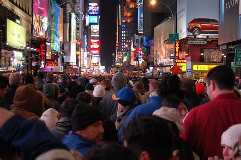 Crowd New Years Eve 2006 Times Square New York City Chris Amelung Flickr