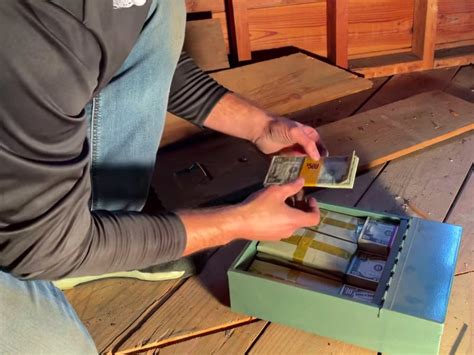 Learn about bch, crypto trading and more. Man finds $46k in cash hidden since the 1950's. Purchasing ...