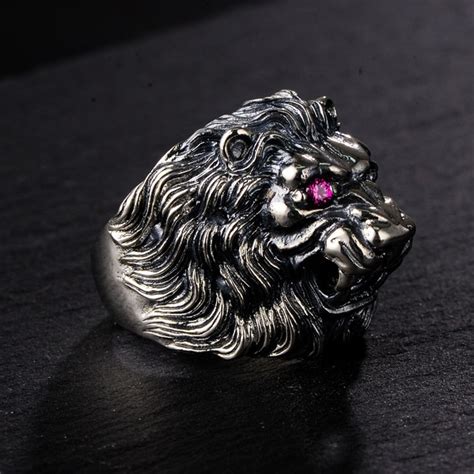 The 'king of beasts' (panthera leo) has symbolized strength, power and courage in many civilizations through the ages. Genuine 925 Sterling Silver Lion King Ring For Men With ...