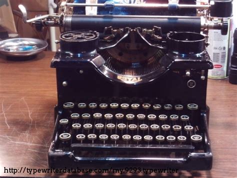 1923 Royal 10 On The Typewriter Database