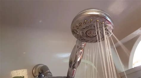 Easy Steps To Unclog A Shower Head Smartliving 888 758 9103