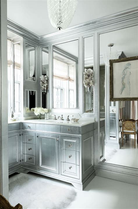 Must be nice to cook in this. The Metallic Wall Paint Ideas You Have to Try to Brighten ...