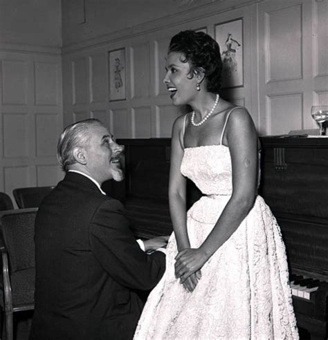 Lena Horne Singer Dancer Actress And Her Husband Lena Horne