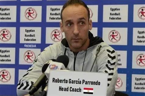 5 كرات متاح في اليد لإثبات قدرتك. مدرب المنتخب: الدنمارك مرشح للقب لكن علينا أن نؤمن بفرص ...