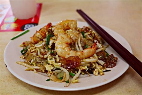 Penang is known to have some of the best hawker food and here's our pick for the top stalls you should eat at! 15 Best Must Eat Street Foods When You Visit Penang