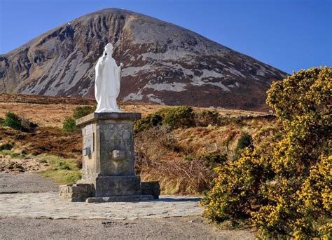 Thousands Of People To Ascend Croagh Patrick For Annual Pilgrimage