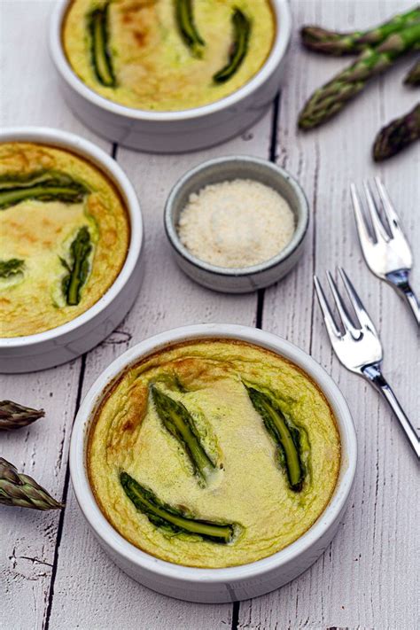 Flans aux asperges vertes