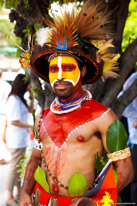 Taipei Tribesman A Papua New Guinea Man Displays The Traditional