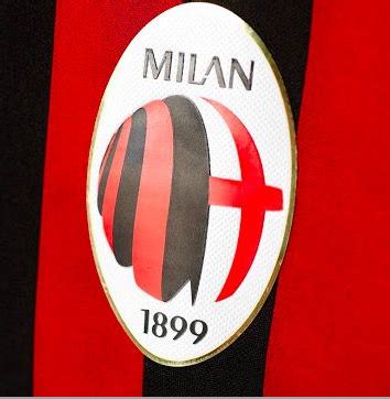 Category:players of ac milan (women). Non, l'AC Milan ne changera pas de logo (pour le moment) - SportBuzzBusiness.fr