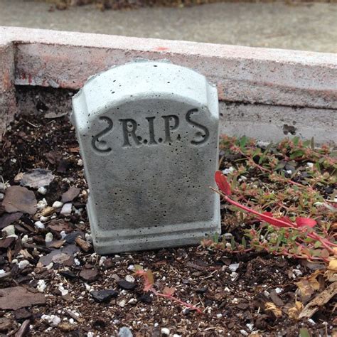 39 best images about DIY Halloween Decorations on Pinterest