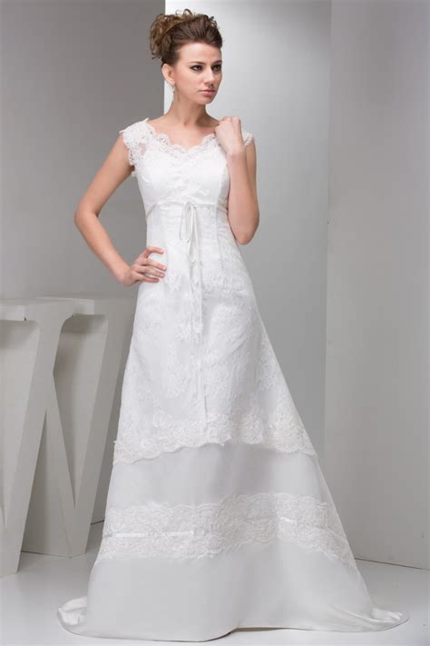 Wedding Dresses Over 50 15 Beautiful Wedding Dress Ideas For Mature