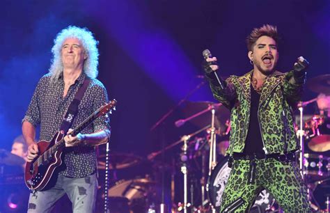 These photos are for personal use only and are not to be used for any commercial purposes without my permission. Queen und Adam Lambert spielen „Coronaversion" von „We Are ...
