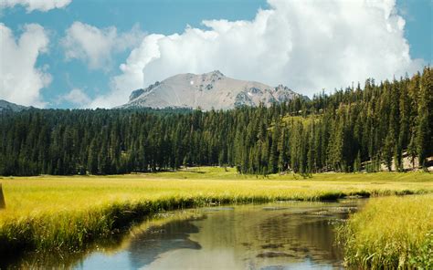Download Wallpaper 3840x2400 Mountains Lake Trees Grass Landscape
