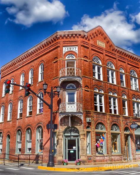 Historic Bank Building Lewisburg West Virginia Photograph By Kerri