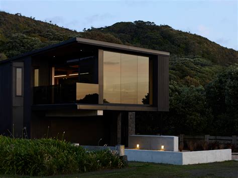 Piha House Modernist Seaside Home Daniel Marshall Architects Dry