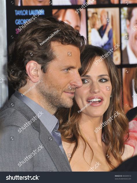 Jennifer Garner Bradley Cooper World Premiere Stock Photo 84343513