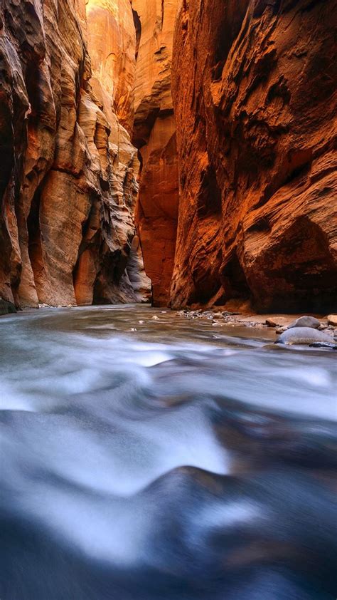 The Narrows At Zion National Park Utah Usa Windows 10 Spotlight Images