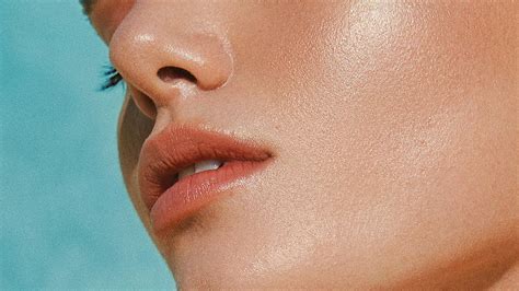 Sunburned Lips How To Treat It With Expert Advice And Recommendations