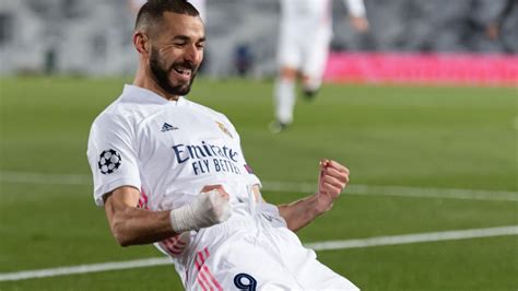 Born 19 december 1987) is a french professional footballer who plays as a striker for spanish club real madrid. Real Madrid - Benzema sacré meilleur joueur de la saison ...
