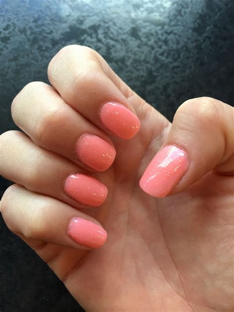 Make Your Summer Shine With Powder Dip Nails Cobphotos
