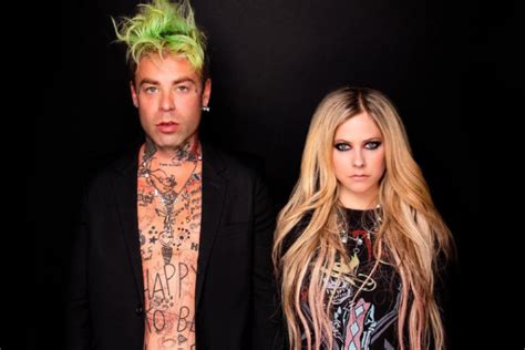 Avril Lavigne And Mod Sun Break Up Less Than A Year After Engagement Entertainment News Asiaone