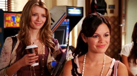 7 The Oc Moments That Prove Summer And Marissa Had The Cutest
